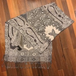 Woven Scarf/Shawl with Tassels